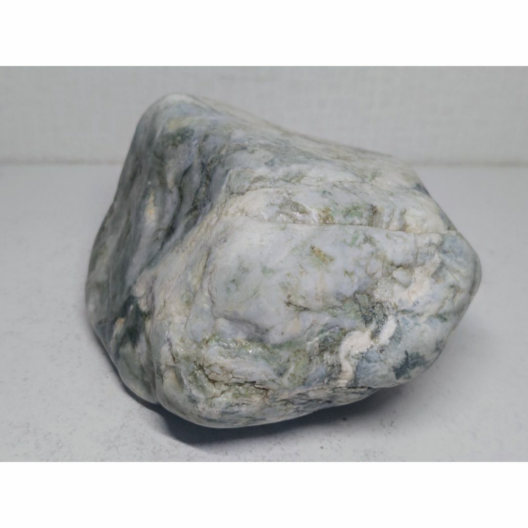 青灰 1.4kg 翡翠 ヒスイ 原石 糸魚川 原石 鉱石 鑑賞石 自然石 誕生石