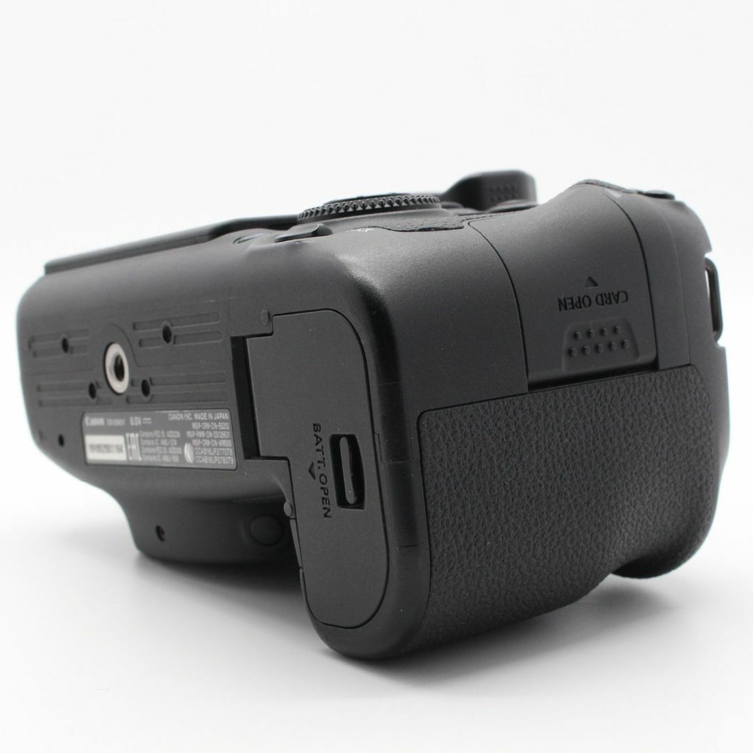 ☆美品☆Canon EOS 6D Mark II ボディ ショット数226 ☆美品☆Canon EOS 6D Mark II ボディ ショット数226