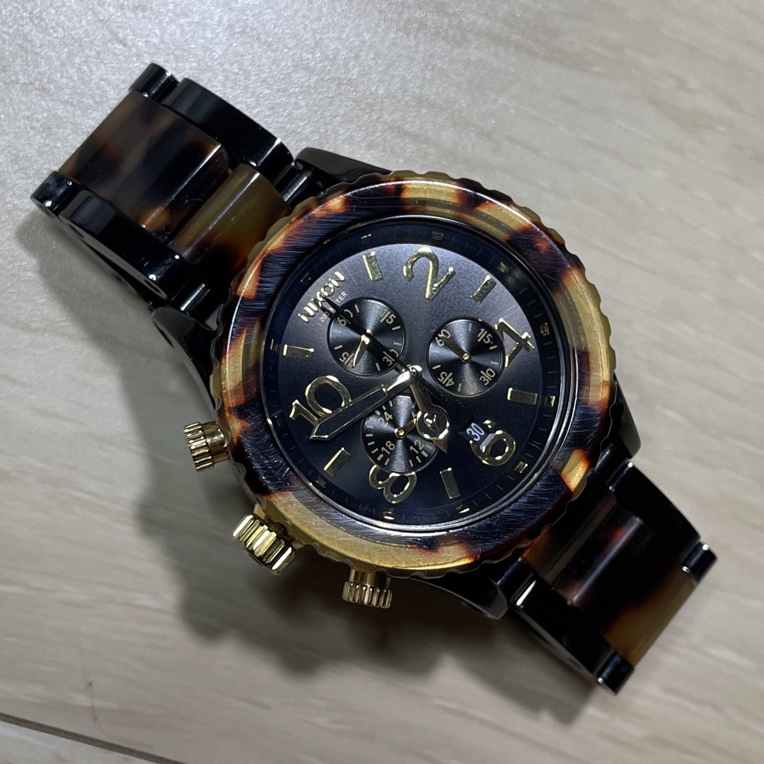 NIXON - NIXON MINIMIZE THE 42-20 CHRONOレディース 腕時計の NIXON - NIXON MINIMIZE THE 42-20 CHRONOレディース 腕時計の