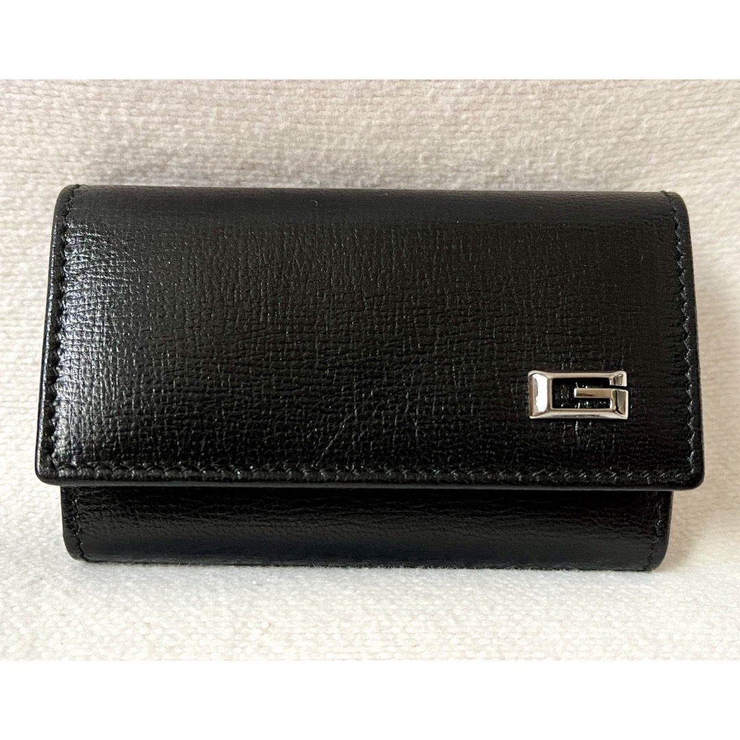 GUCCI - 新品同様.極美品 GUCCI Gマーク レザー6連キーケース GUCCI - 新品同様.極美品 GUCCI Gマーク レザー6連キーケース