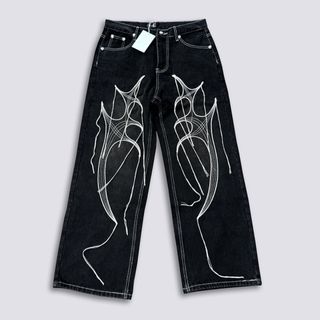 バレンシアガ(BALENCIAGA)の刺繍入り　ストレート　デニム(デニム/ジーンズ)