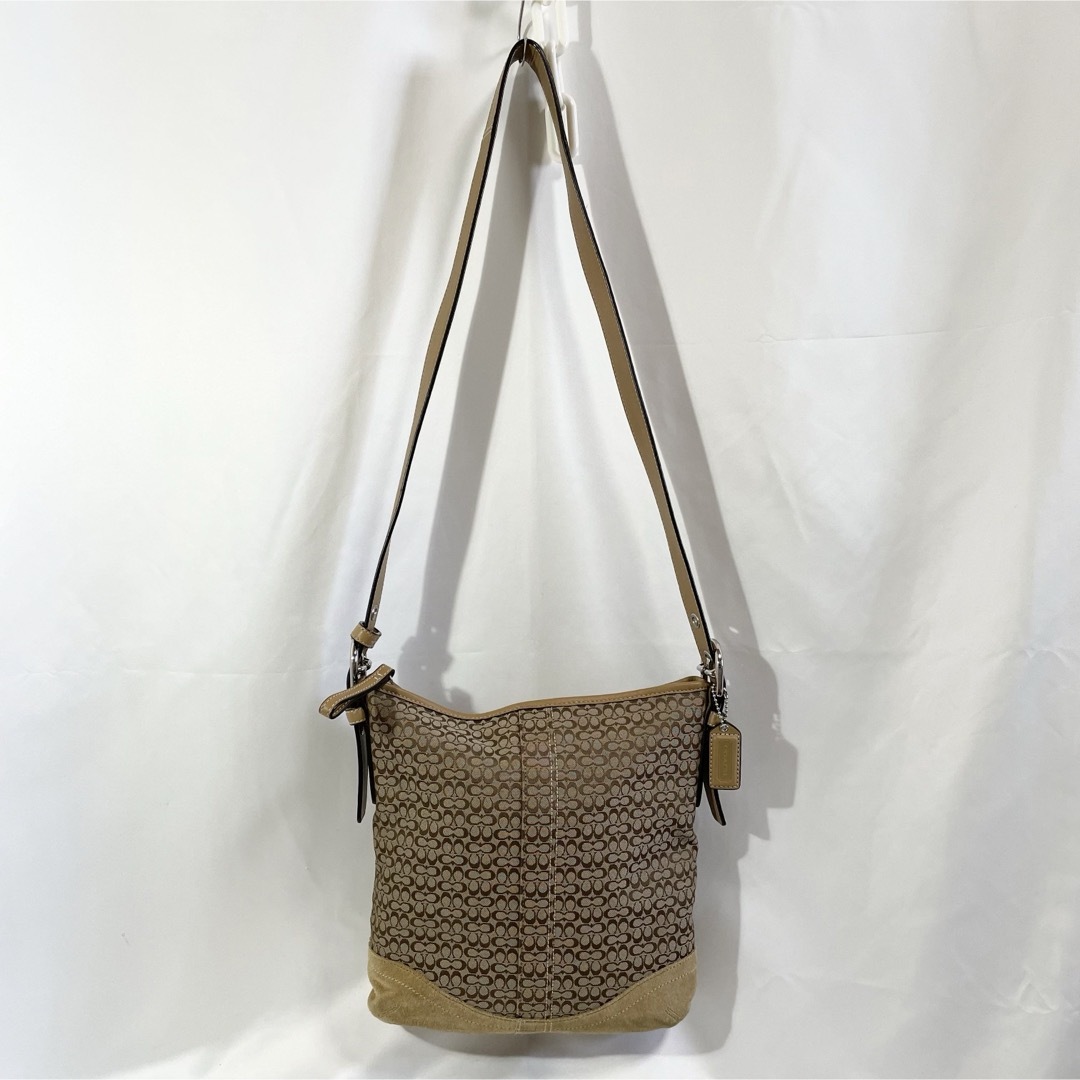 美品 正規品 コーチ COACH ミニシグネチャー ショルダーバッグ 美品 正規品 コーチ COACH ミニシグネチャー ショルダーバッグ