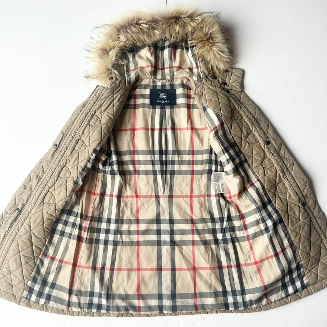美品✨バーバリー ダッフルコート メガチェック M ベージュ 美品✨バーバリー ダッフルコート メガチェック M ベージュ