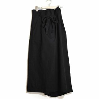 イッセイミヤケ 美品 レア 80年代 ブラック ロングスカート イッセイミヤケ 美品 レア 80年代 ブラック ロングスカート