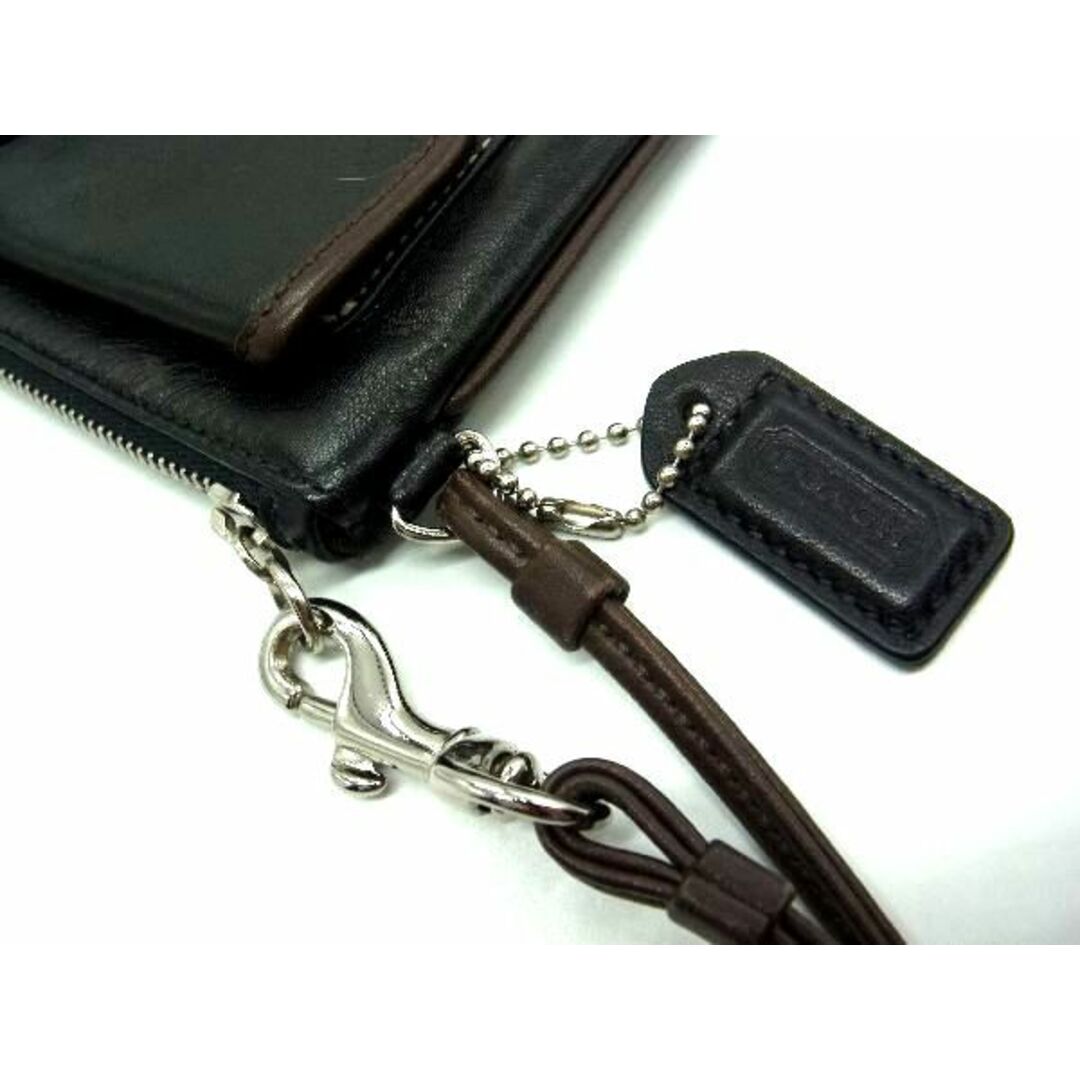 COACH - COACH コーチ レザー ハンドルストラップ付き ポーチ COACH - COACH コーチ レザー ハンドルストラップ付き ポーチ