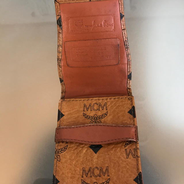 MCM(エムシーエム)のMCMタバコケース メンズのファッション小物(タバコグッズ)の商品写真