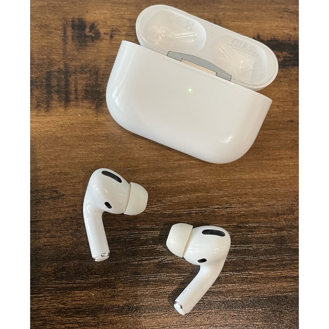 ヘッドフォン/イヤフォン Apple - airpods pro
