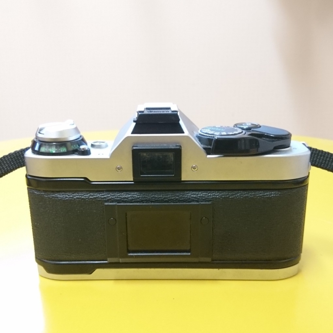 キャノン Canon AE-1 PROGRAM レンズ付き キャノン Canon AE-1 PROGRAM レンズ付き
