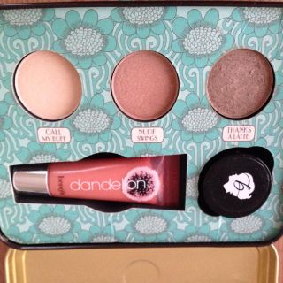 ベネフィット(Benefit)のBENEFIT コスメキット (コフレ/メイクアップセット)