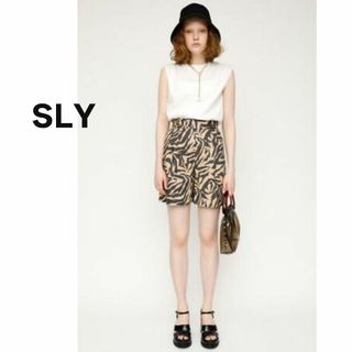 スライ(SLY)のSLY スライ　ショート　パンツ ゼブラ柄　茶色　ブラウン　グレー　美脚(ショートパンツ)