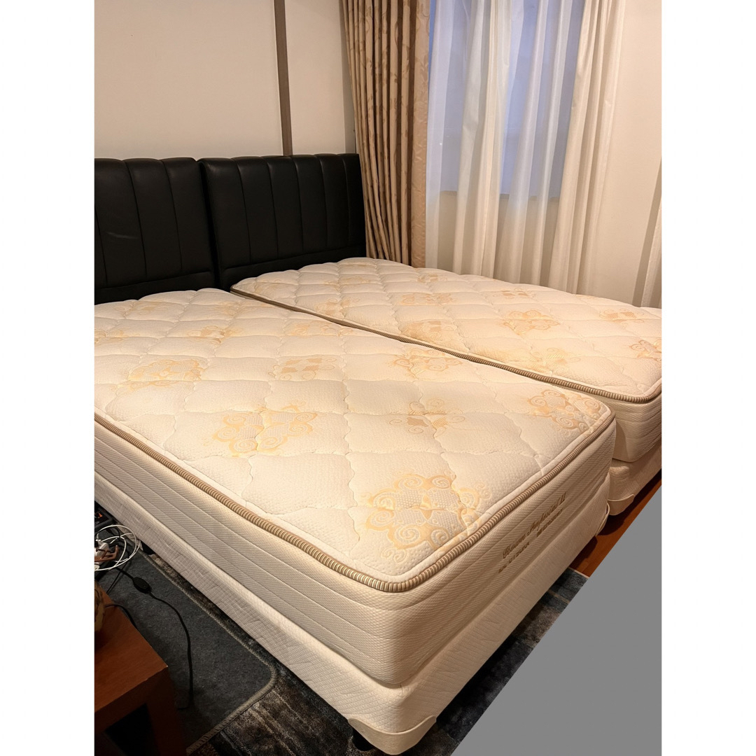 大塚家具 - シングルベッド2台 キングスダウン 大塚家具 大塚家具 - シングルベッド2台 キングスダウン 大塚家具