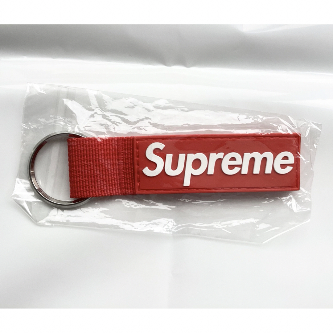 Supreme - Supreme Webbing Keychain 2020 Redの通販 by Supreme - Supreme Webbing Keychain 2020 Redの通販 by