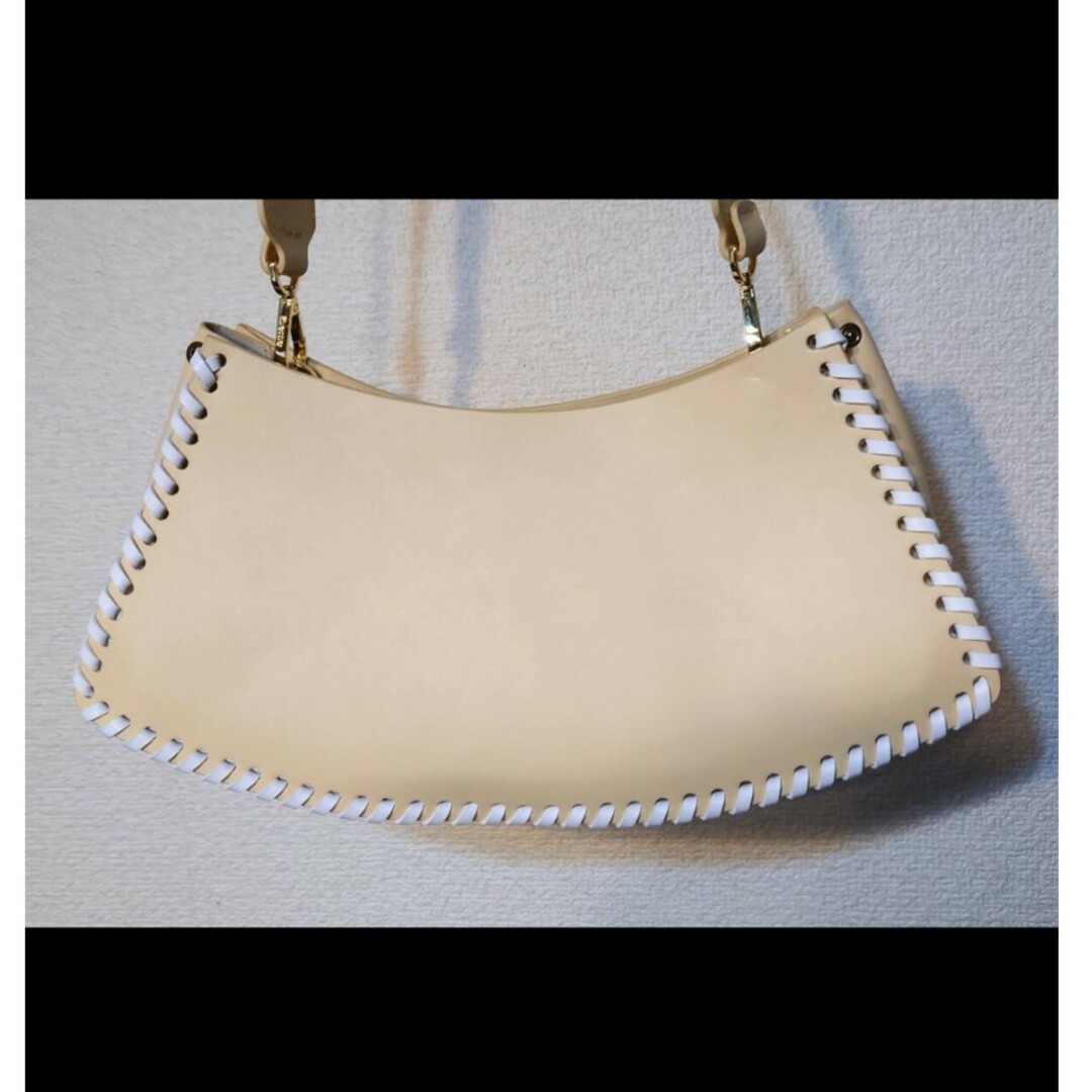 CLANE - 新品 CLANEセレクト エレメ Swing バッグ ハンドバッグ CLANE - 新品 CLANEセレクト エレメ Swing バッグ ハンドバッグ