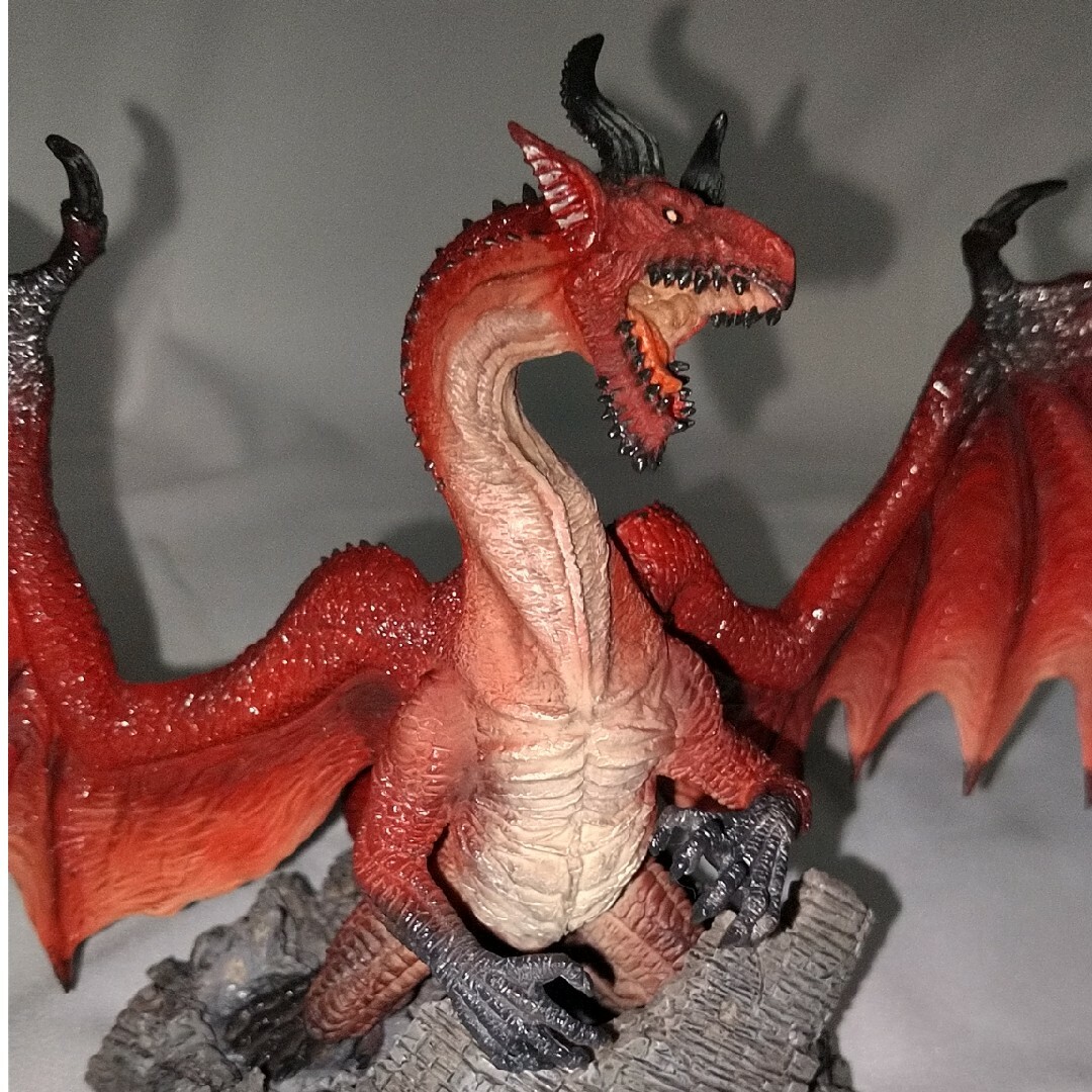 ドラゴンズドグマ 持たそ リミテッドエディション フィギュア ドラゴンズドグマ 持たそ リミテッドエディション フィギュア