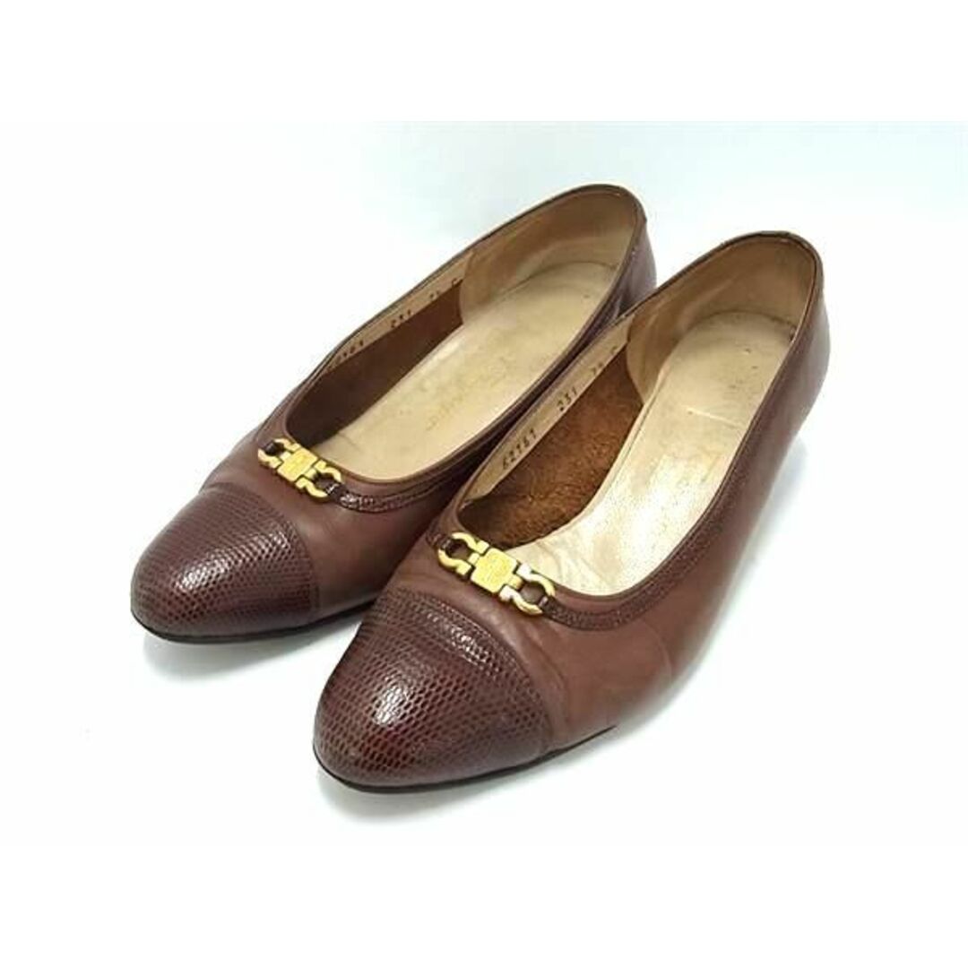 【極美品】フェラガモ ガンチーニ リザード型押し レザーパンプス 7 1/2C FERRAGAMO 靴 良品✨フェラガモ パンプス ガンチーニ レザー リザード型押し 黒 size