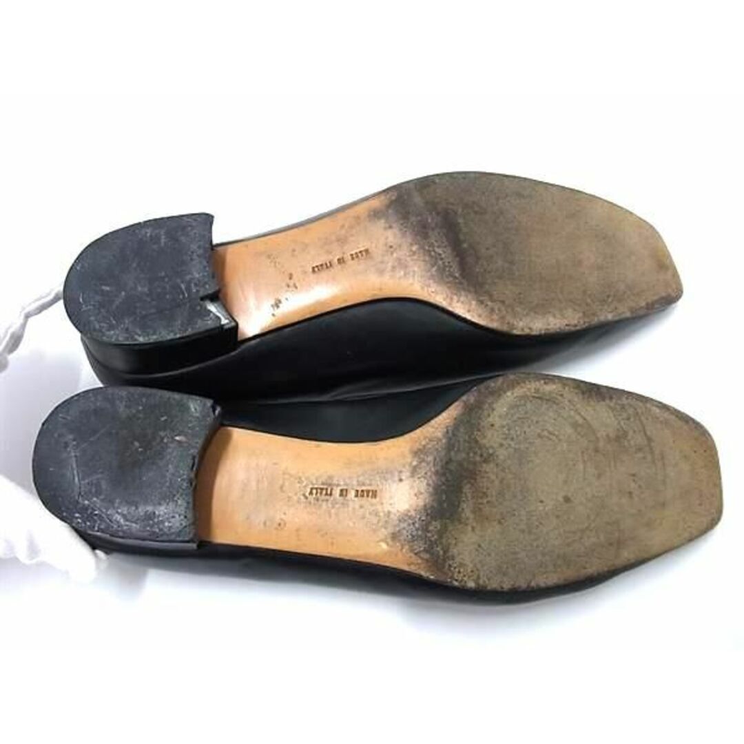 Salvatore Ferragamo パンプス フェラガモ 7B 極美品 Salvatore Ferragamo パンプス フェラガモ 7B 極美品