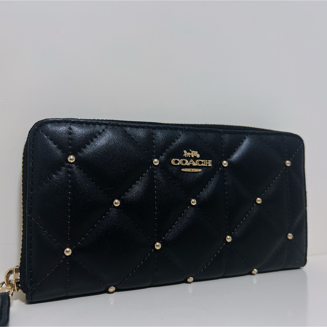 ☆超美品☆送料無料☆COACHコーチレザーラウンドファスナー長 ☆超美品☆送料無料☆COACHコーチレザーラウンドファスナー長