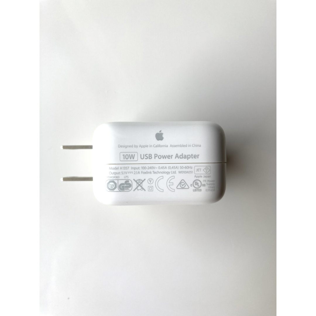 Apple - Apple 純正 iPhone iPad 10W USBパワーアダプタ 充電器 Apple - Apple 純正 iPhone iPad 10W USBパワーアダプタ 充電器