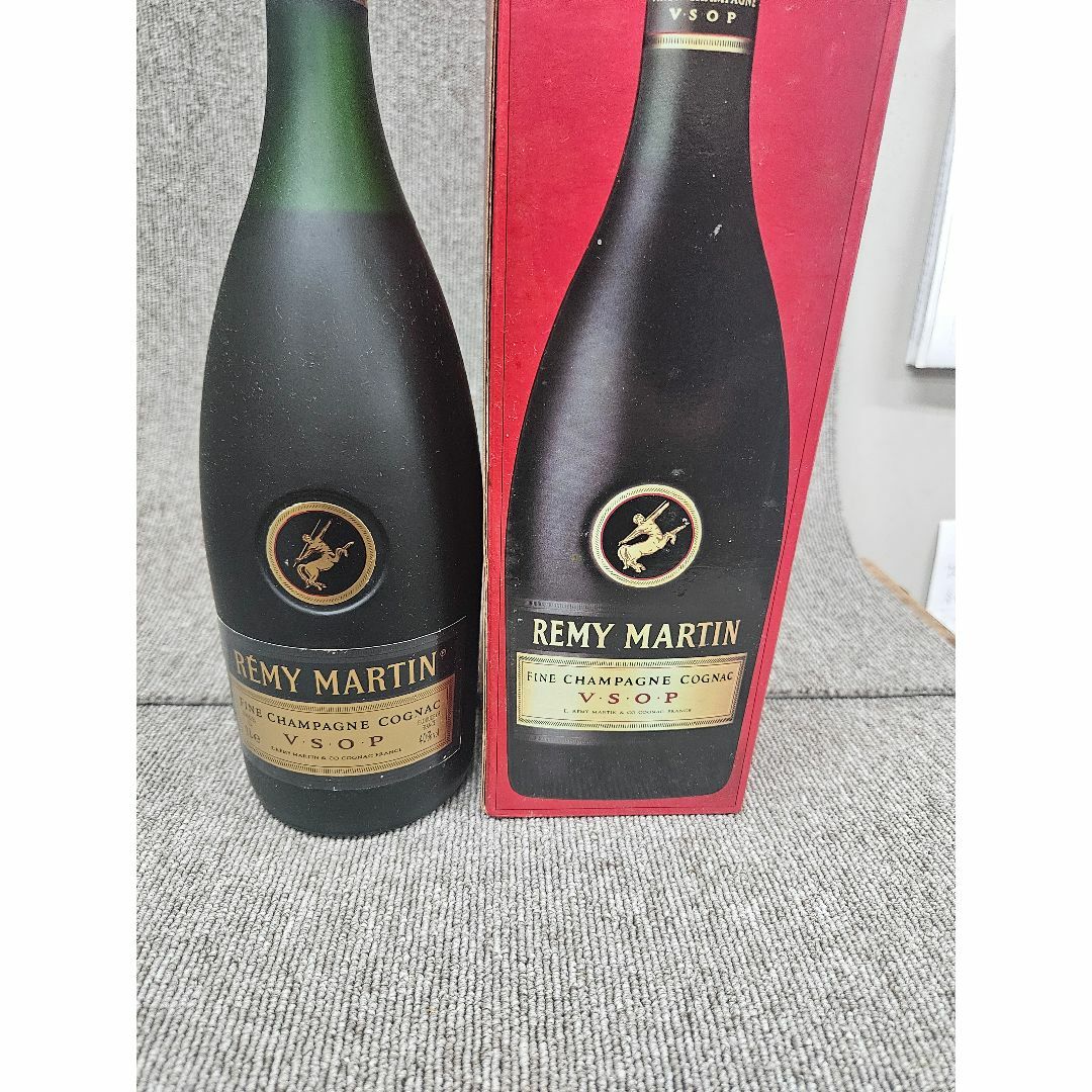 REMY MARTINレミーマルタンVSOP未開栓古酒(管理DD) REMY MARTINレミーマルタンVSOP未開栓古酒(管理DD)