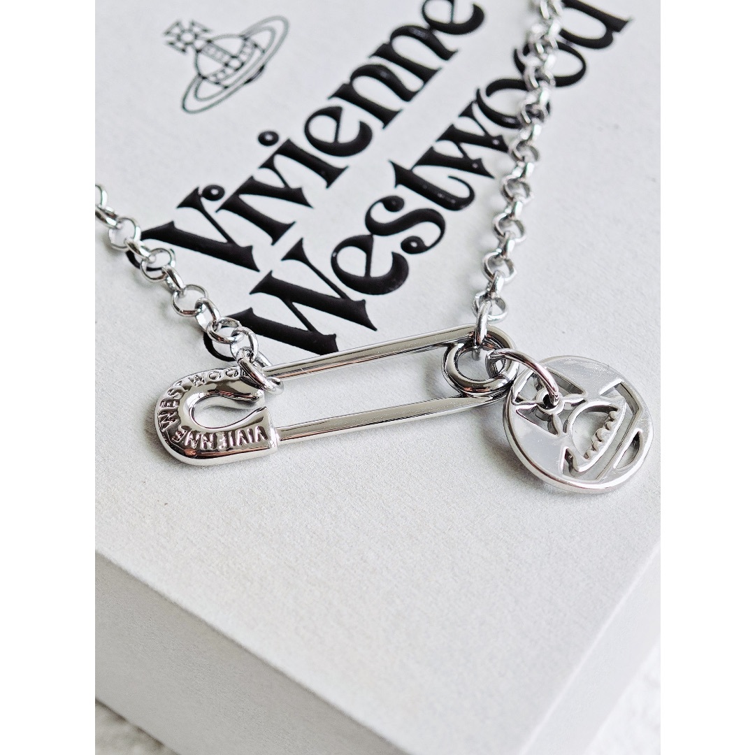 Vivienne Westwood - ヴィヴィアンウエストウッド セーフティ Vivienne Westwood - ヴィヴィアンウエストウッド セーフティ