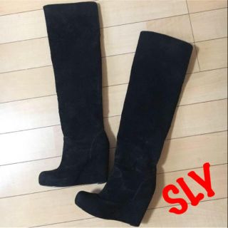 スライ(SLY)の即購入OK( ¨̮ ) SLY ニーハイ ブーツ 黒 インヒール(ブーツ)