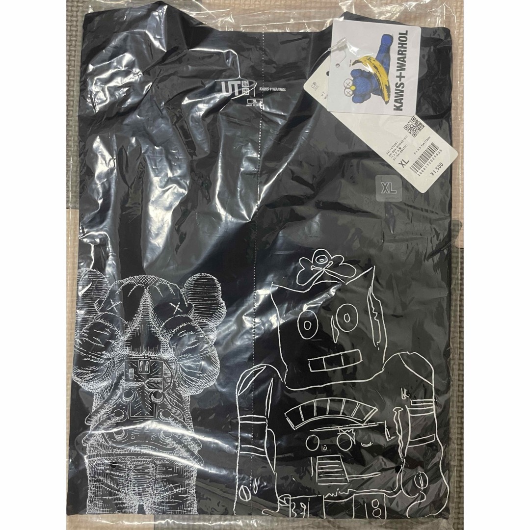 UNIQLO - UNIQLOユニクロ KAWS カウズ + ウォーホル UT Tシャツ UNIQLO - UNIQLOユニクロ KAWS カウズ + ウォーホル UT Tシャツ