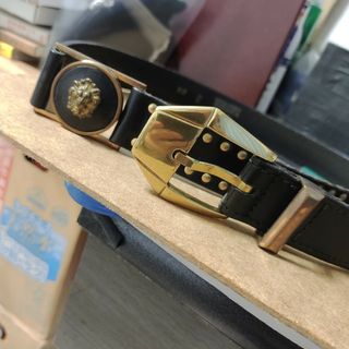 VERSACE(ベルト)のフリマアイテム一覧 VERSACE(ベルト)のフリマアイテム一覧