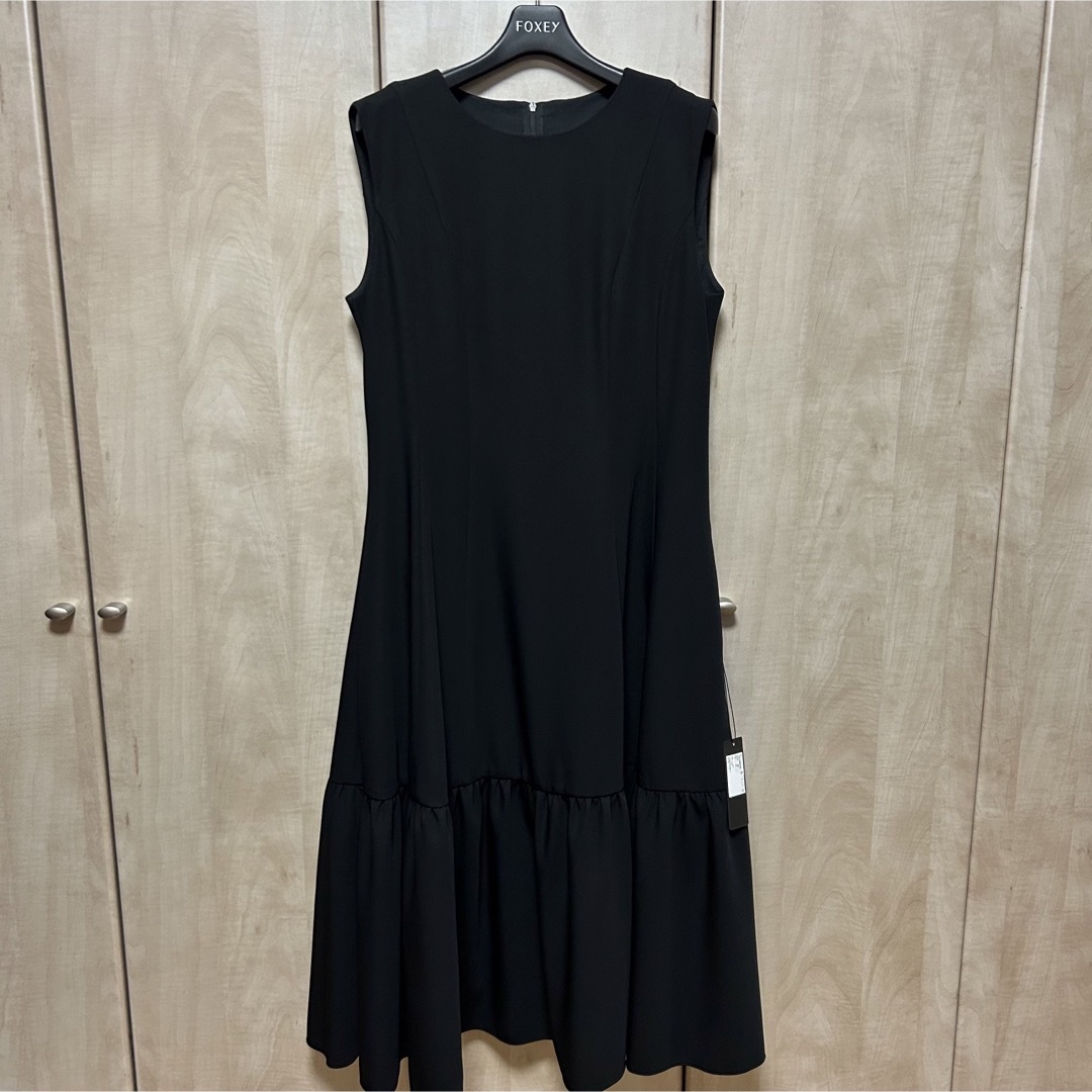 FOXEY NEW YORK 現行品 ワンピース ブラック 42 フォクシー FOXEY NEW YORK 現行品 ワンピース ブラック 42 フォクシー
