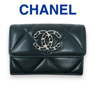 シャネル(CHANEL)のシャネル 3つ折り財布 AP1789 19 スモール フラップ ウォレット 黒(財布)