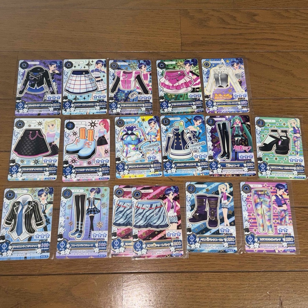 アイカツカード クール エンタメ/ホビーのおもちゃ/ぬいぐるみ(キャラクターグッズ)の商品写真