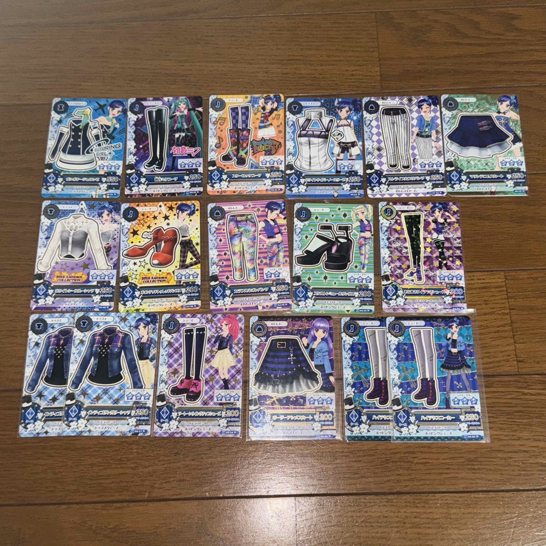 アイカツ カード クール エンタメ/ホビーのおもちゃ/ぬいぐるみ(キャラクターグッズ)の商品写真