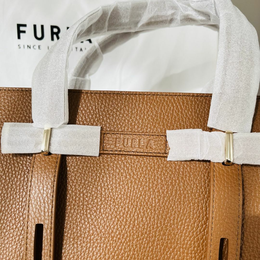 FURLA トートバッグ FURLA トートバッグ