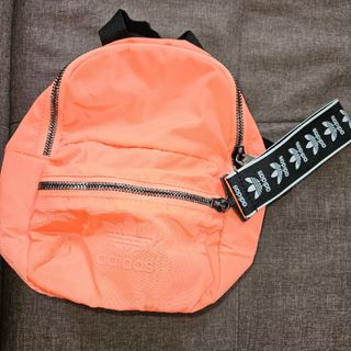 adidas(リュック/バックパック)のフリマアイテム一覧 adidas(リュック/バックパック)のフリマアイテム一覧