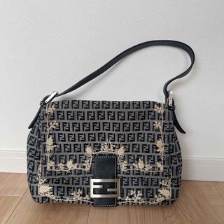 FENDI(デニム ・ ハンドバッグ)のフリマアイテム一覧 FENDI(デニム ・ ハンドバッグ)のフリマアイテム一覧