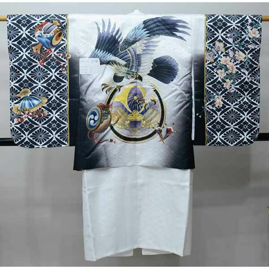 七五三 五歳 男児 羽織・着物・襦袢3点セット L 金刺繍 綸子地 白地 七五三 五歳 男児 羽織・着物・襦袢3点セット L 金刺繍 綸子地 白地