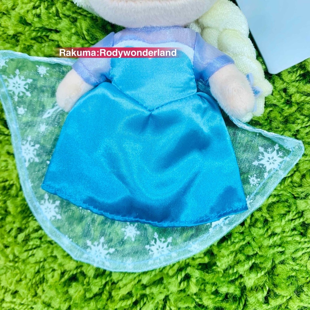Disney - アナと雪の女王 エルサ TINY ぬいぐるみ キーチェーン Disney - アナと雪の女王 エルサ TINY ぬいぐるみ キーチェーン