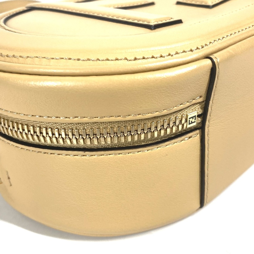 フェンディ FENDI カメラケース スモール オーロック 8BS058 フェンディ FENDI カメラケース スモール オーロック 8BS058
