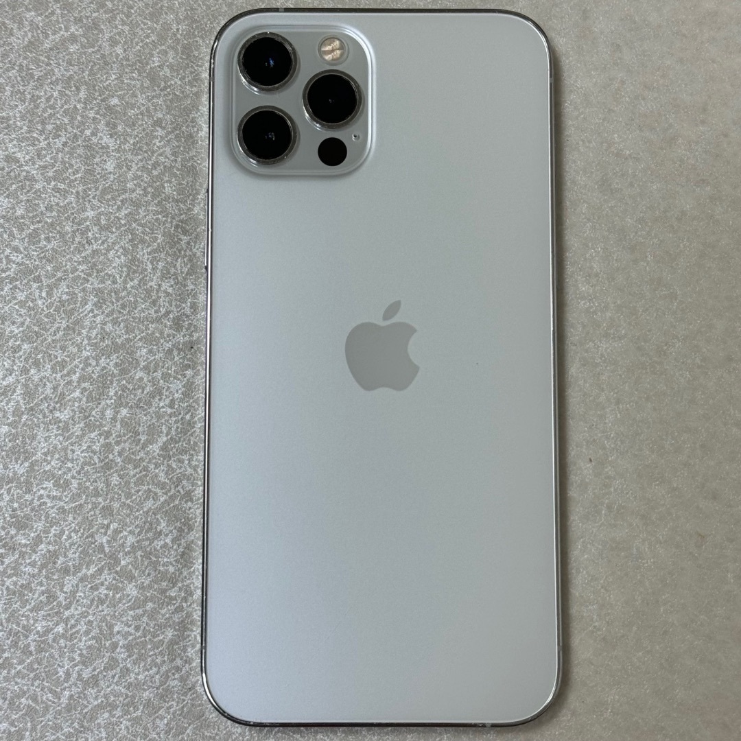 Apple iPhone あたたかい 12 Pro シルバー 本体 Apple iPhone あたたかい 12 Pro シルバー 本体