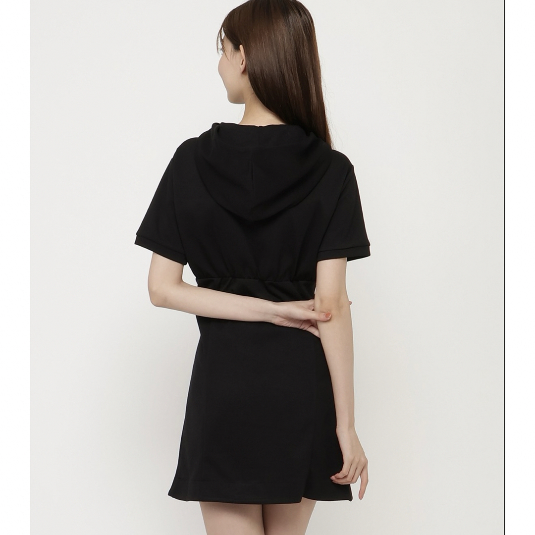 ダンボールジップミニワンピース REDYAZELの通販 by さと's shop ダンボールジップミニワンピース REDYAZELの通販 by さと's shop