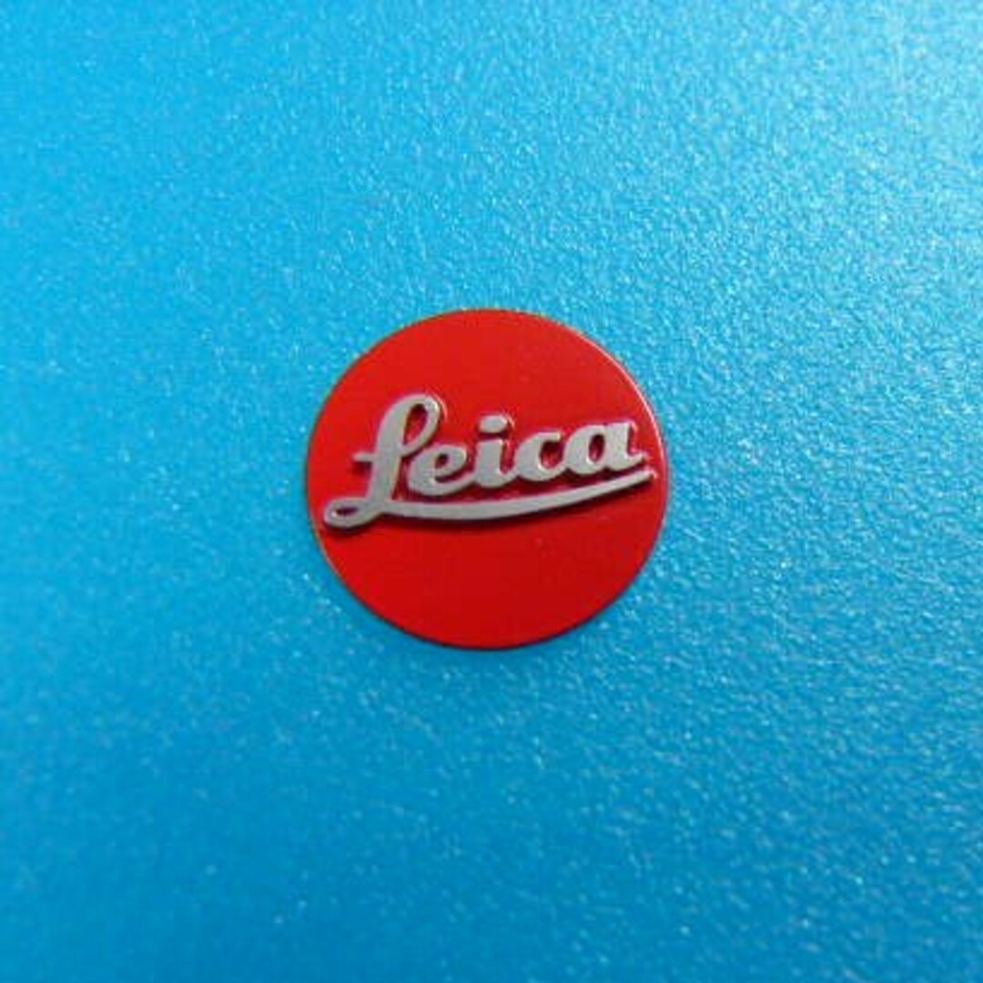 LEICA(ライカ)のLeica ライカ ロゴマーク 赤 レッド M6-M7-M8-M9-M10 用 スマホ/家電/カメラのカメラ(その他)の商品写真