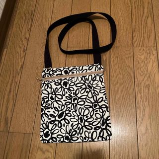 ハンドメイド　ショルダーバッグ　