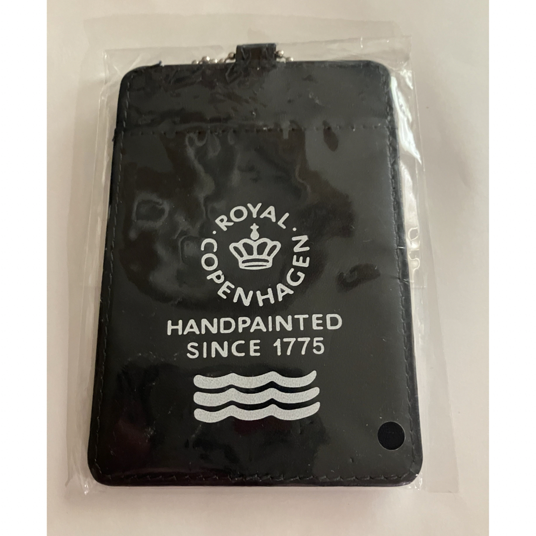 ROYAL COPENHAGEN(ロイヤルコペンハーゲン)のロイヤルコペンハーゲン パスケース レディースのファッション小物(パスケース/IDカードホルダー)の商品写真
