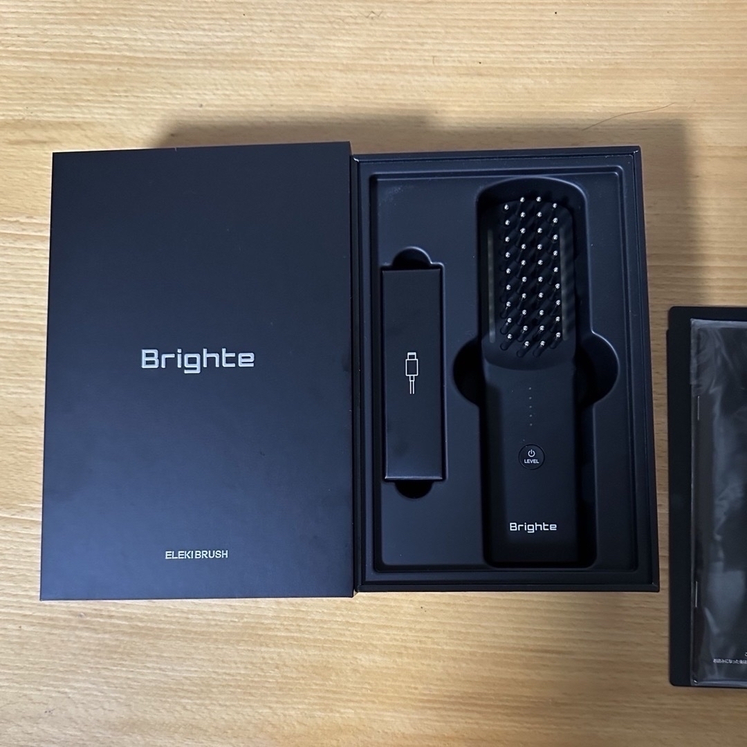 Brighte ブライトエレキブラシ リフティング美顔器 Brighte ブライトエレキブラシ リフティング美顔器