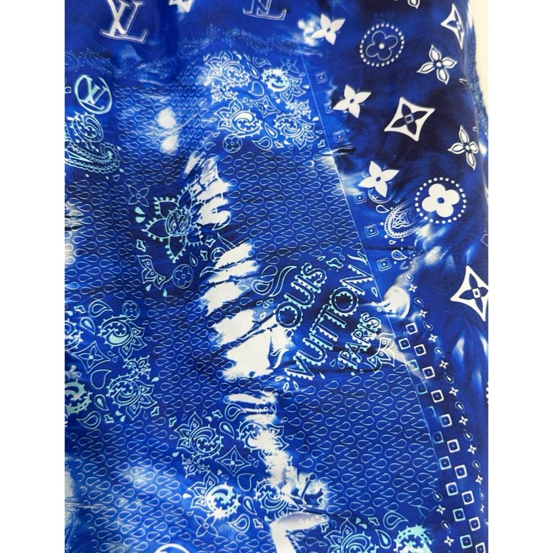 LOUIS VUITTON - 【新品未使用】ルイヴィトン バンダナ ショーツ LOUIS VUITTON - 【新品未使用】ルイヴィトン バンダナ ショーツ