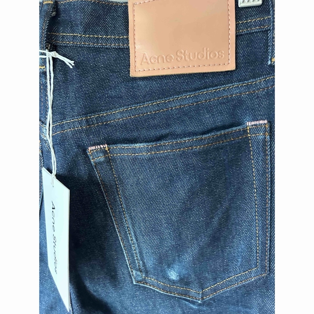 Acne Studios - 定価30250円Acne River indigoリバーデニムの Acne Studios - 定価30250円Acne River indigoリバーデニムの