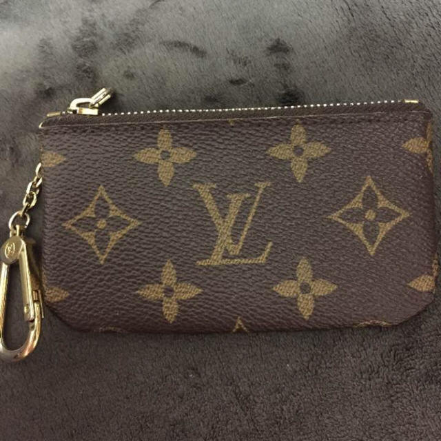 LOUIS VUITTON(ルイヴィトン)の♡ルイヴィトン キーケース モノグラム♡ レディースのファッション小物(キーケース)の商品写真