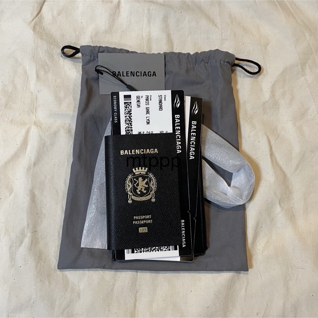 BALENCIAGA - BALENCIAGA PASSPORT フォンホルダー ブラックの BALENCIAGA - BALENCIAGA PASSPORT フォンホルダー ブラックの