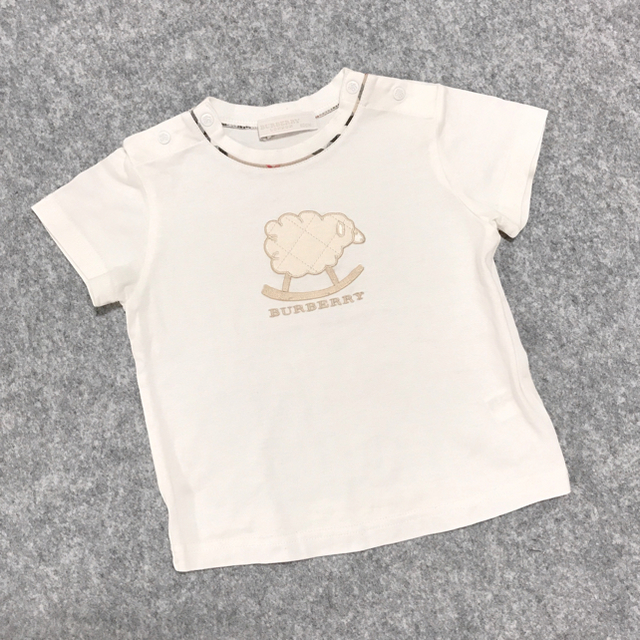 baby Dior(ベビーディオール)の専用ページ♡ベビーDior♡バーバリー♡2点 キッズ/ベビー/マタニティのキッズ服女の子用(90cm~)(Tシャツ/カットソー)の商品写真