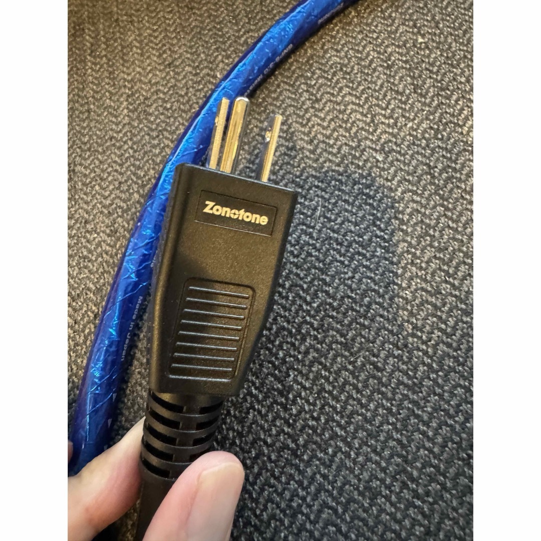 ZONOTONE 6NPS-3.0 Meister 高音質電源ケーブル1.5m ZONOTONE 6NPS-3.0 Meister 高音質電源ケーブル1.5m