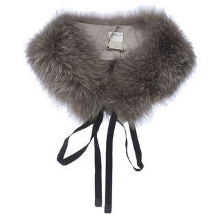 Max Mara(ファー ・ マフラー/ショール)のフリマアイテム一覧 Max Mara(ファー ・ マフラー/ショール)のフリマアイテム一覧